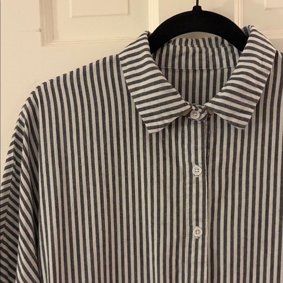 Classic Black and White Striped Shirt Dress - Picture 2 of 4